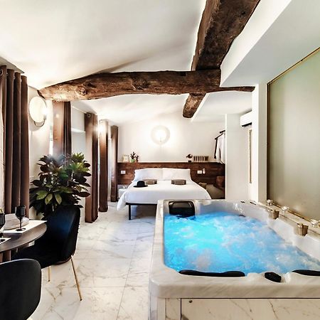Sahara & Amazzonia Luxury Rooms- The House Of Travelers Комо Екстериор снимка
