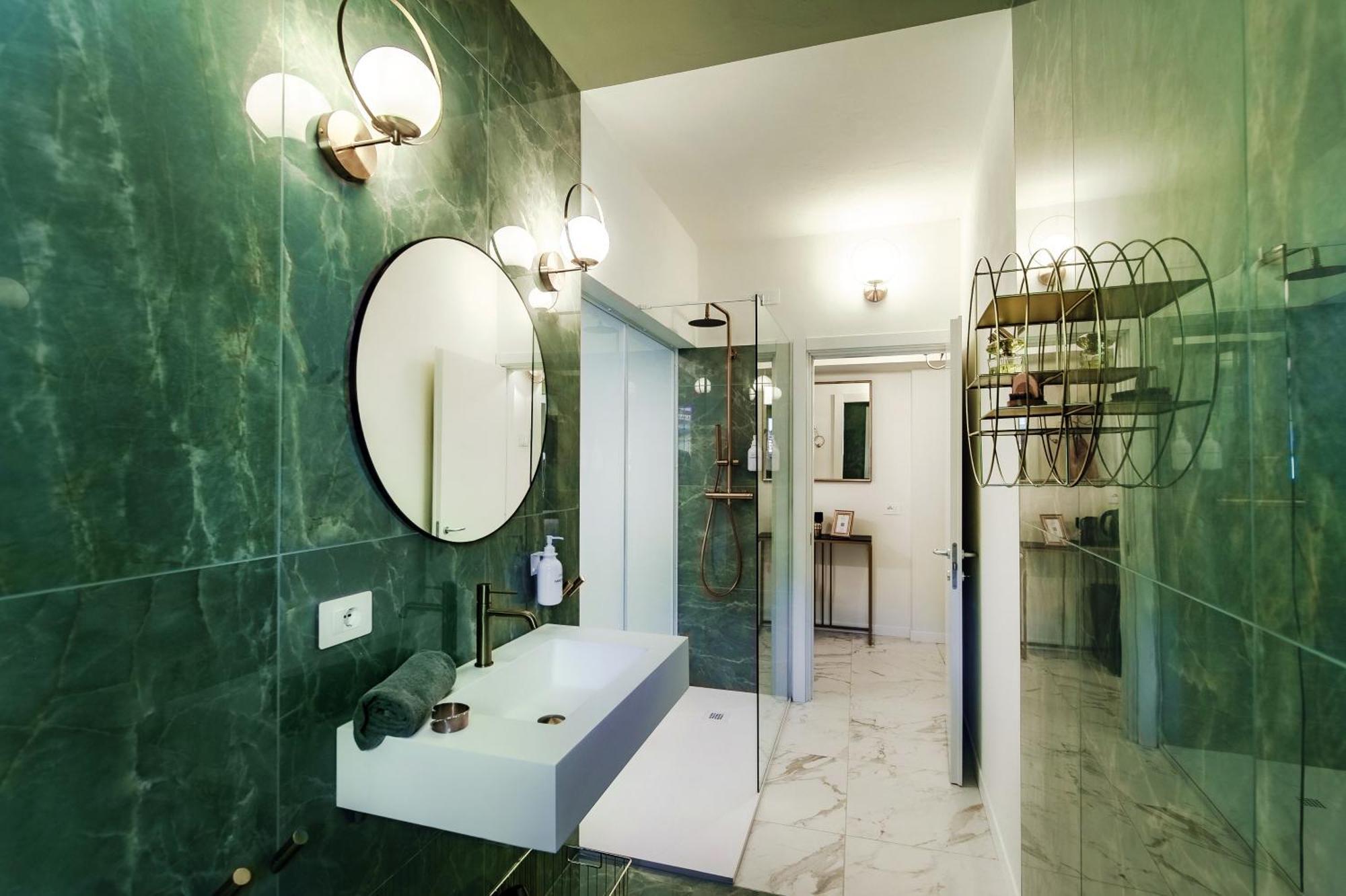 Sahara & Amazzonia Luxury Rooms- The House Of Travelers Комо Екстериор снимка
