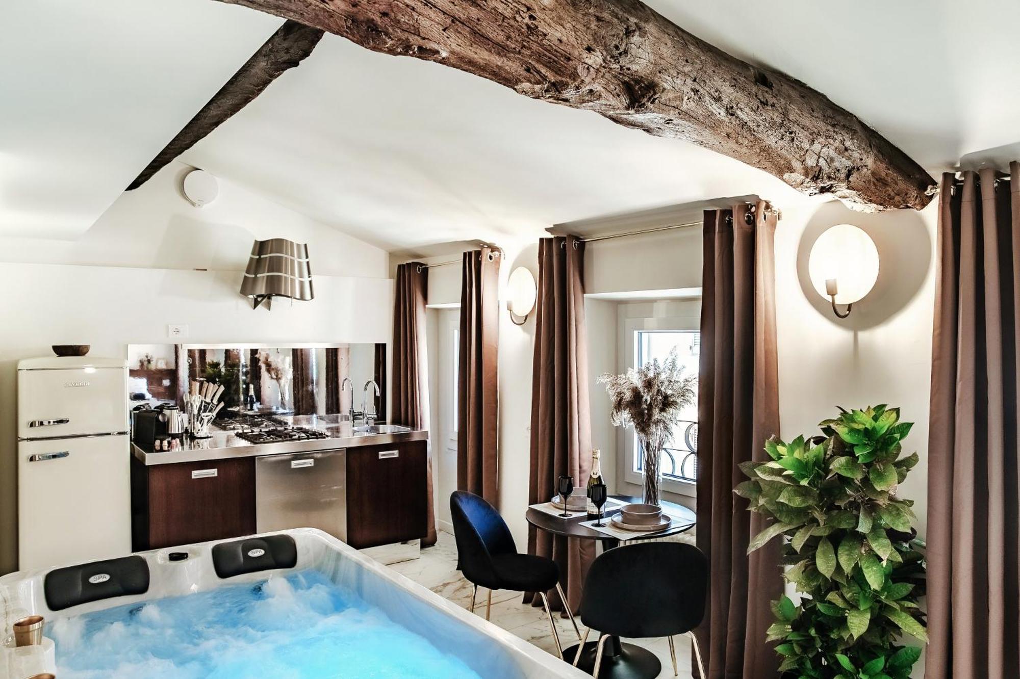 Sahara & Amazzonia Luxury Rooms- The House Of Travelers Комо Екстериор снимка